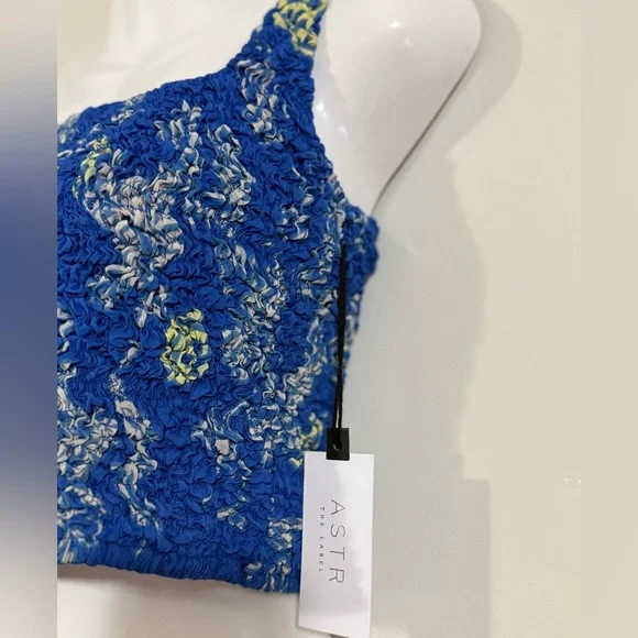 ASTR Blue Yellow Lemon Smocked Floral Crop Tank Large | New with Tags - Picture 6 of 11